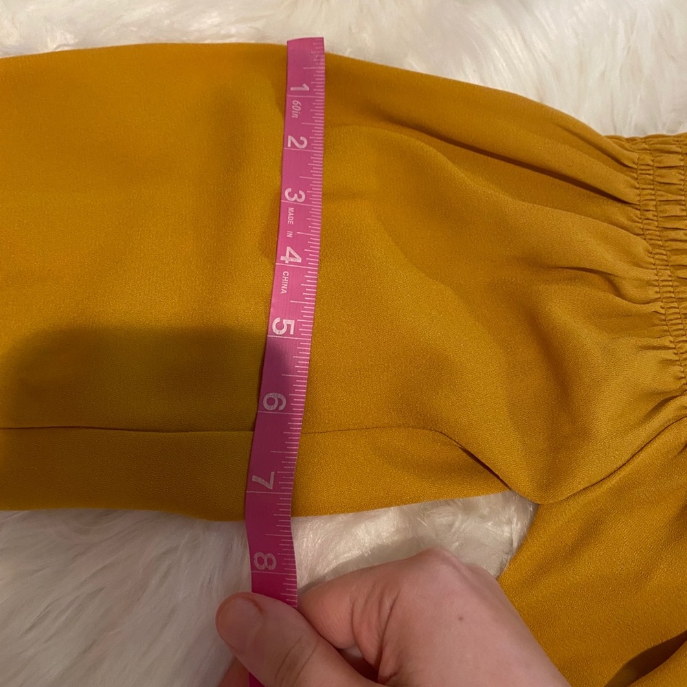 Philosophy nordstrom nwt marigold mustard yellow flowy top size medium - Picture 9 of 15